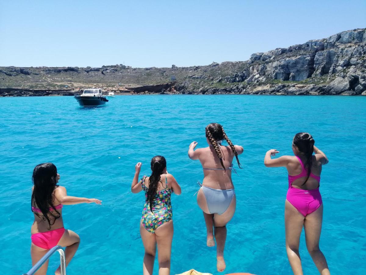 L'Oasi Villaggio Albergo Φαβινιάνα Εξωτερικό φωτογραφία