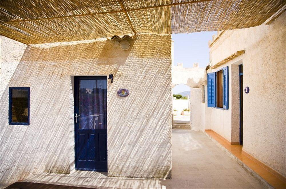 L'Oasi Villaggio Albergo Φαβινιάνα Εξωτερικό φωτογραφία