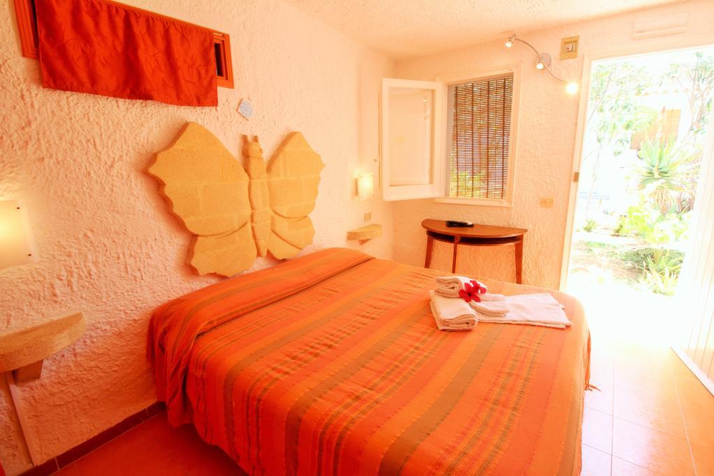 L'Oasi Villaggio Albergo Φαβινιάνα Εξωτερικό φωτογραφία