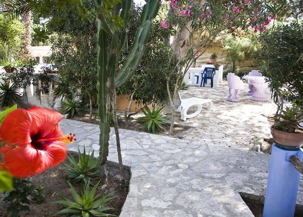 L'Oasi Villaggio Albergo Φαβινιάνα Εξωτερικό φωτογραφία